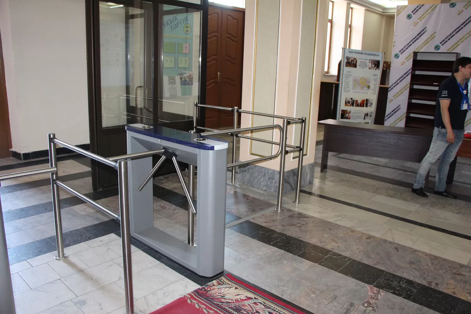 Установка турникетов «под ключ»